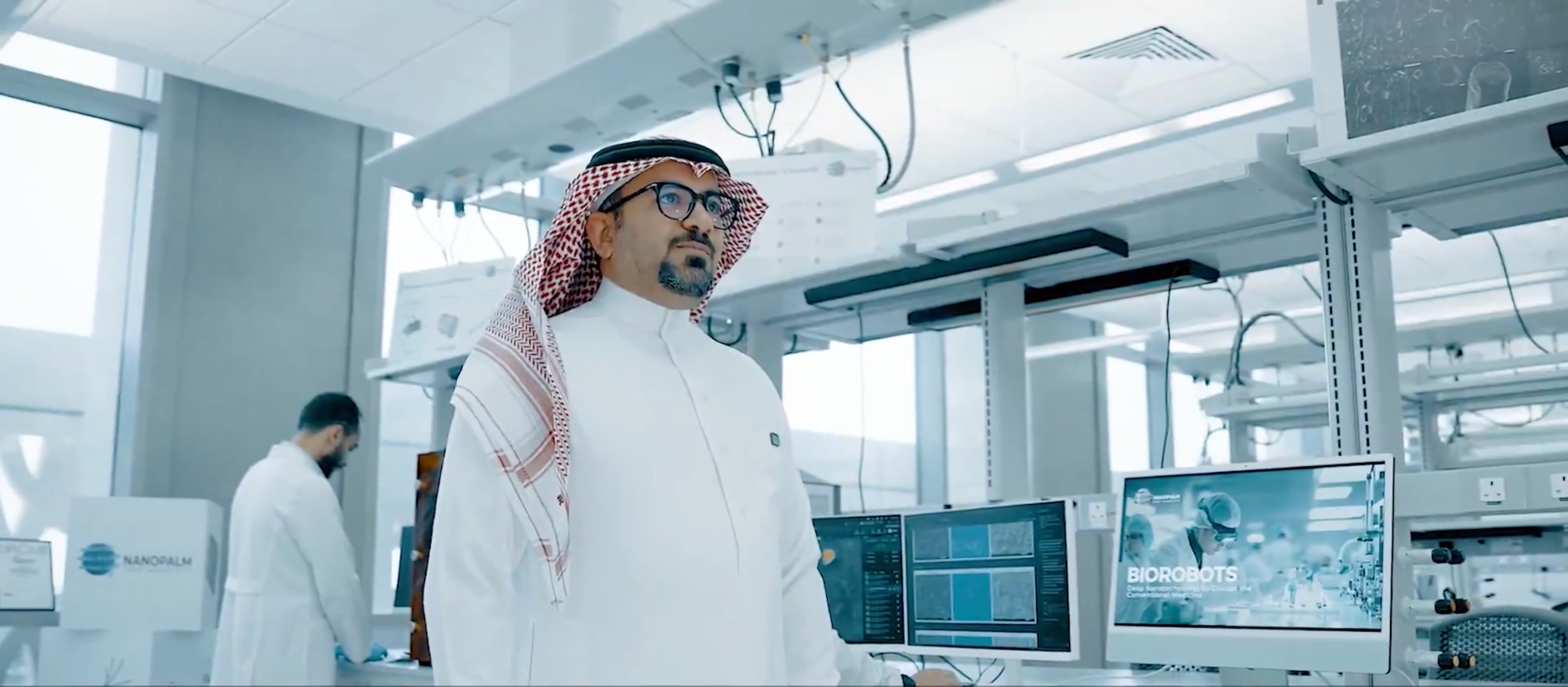 NanoPalm leadership in the laboratory